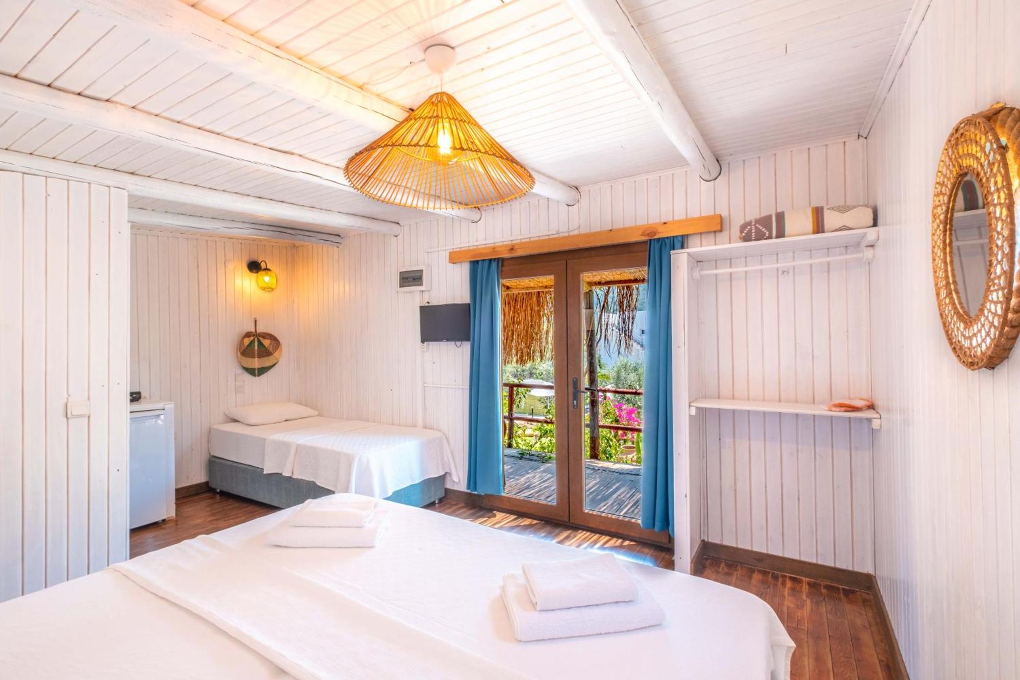 Kas Joy Glamping Hotel Екстериор снимка